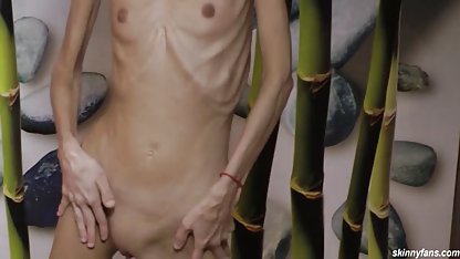 Istri putus asa dari depan pada indo xxx 3gp sisi jalan