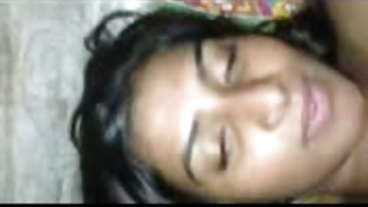 Ibu uang di sini xxx indo crot